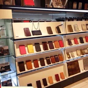 玻璃柜臺(tái) 箱包陳列臺(tái)