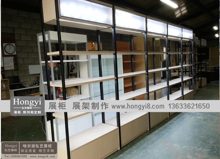 鐵木結合烤漆展柜制作廠家